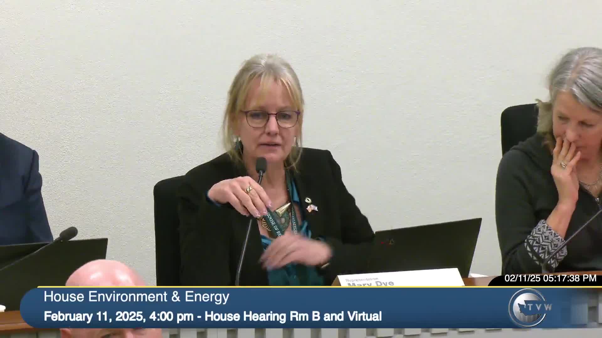 Eastern Washington farmers face economic turmoil from renewable energy development