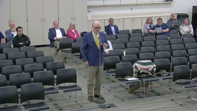 Departing state senator urges stronger local control and clearer discipline policies at Boone County board meeting