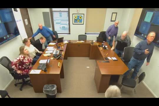 Marion County Commission holds December 31 payday meeting