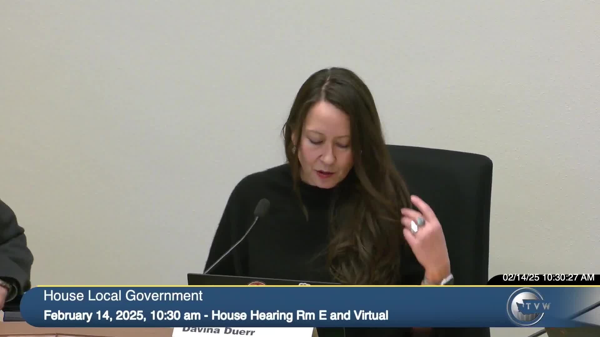 Committee hears bill to clarify building permits are not 'project permits' under Growth Management Act