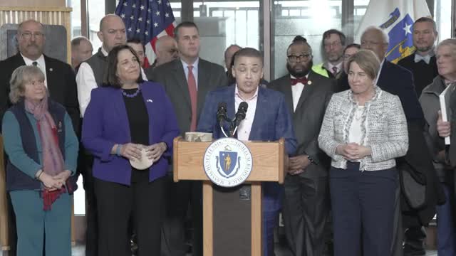 Governor Healy makes historic visit to Brockton Area Transit Center