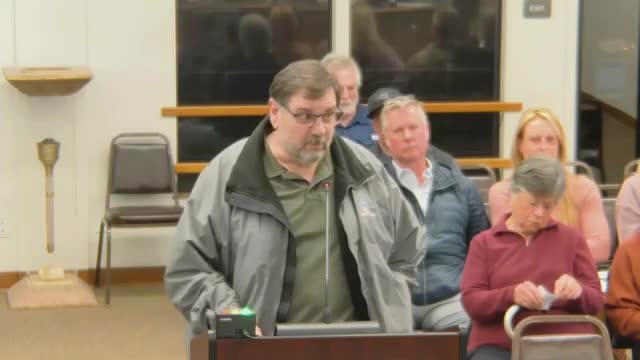 Residents urge council to address traffic before approving new developments