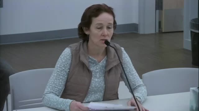 Parents urge early math curriculum challenges at local school board meeting