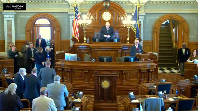 Kansas leaders gather for prayer and reflection on new legislative week