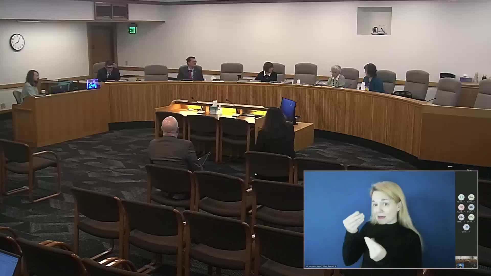 Senate bill would remove paper-copy requirement for school health and safety plans, keep online posting