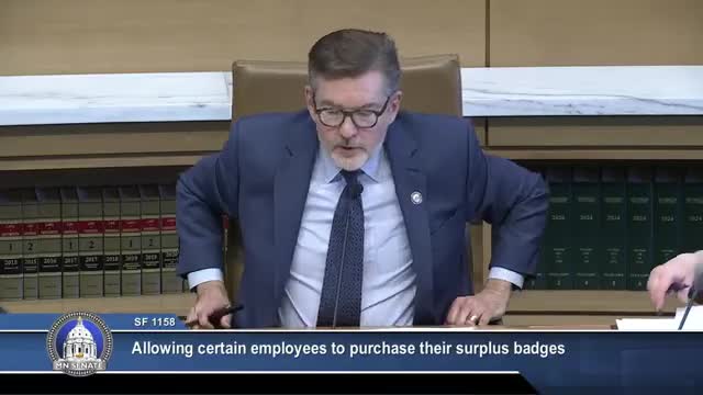 Committee backs bill letting state law enforcement keep retired badges at no cost