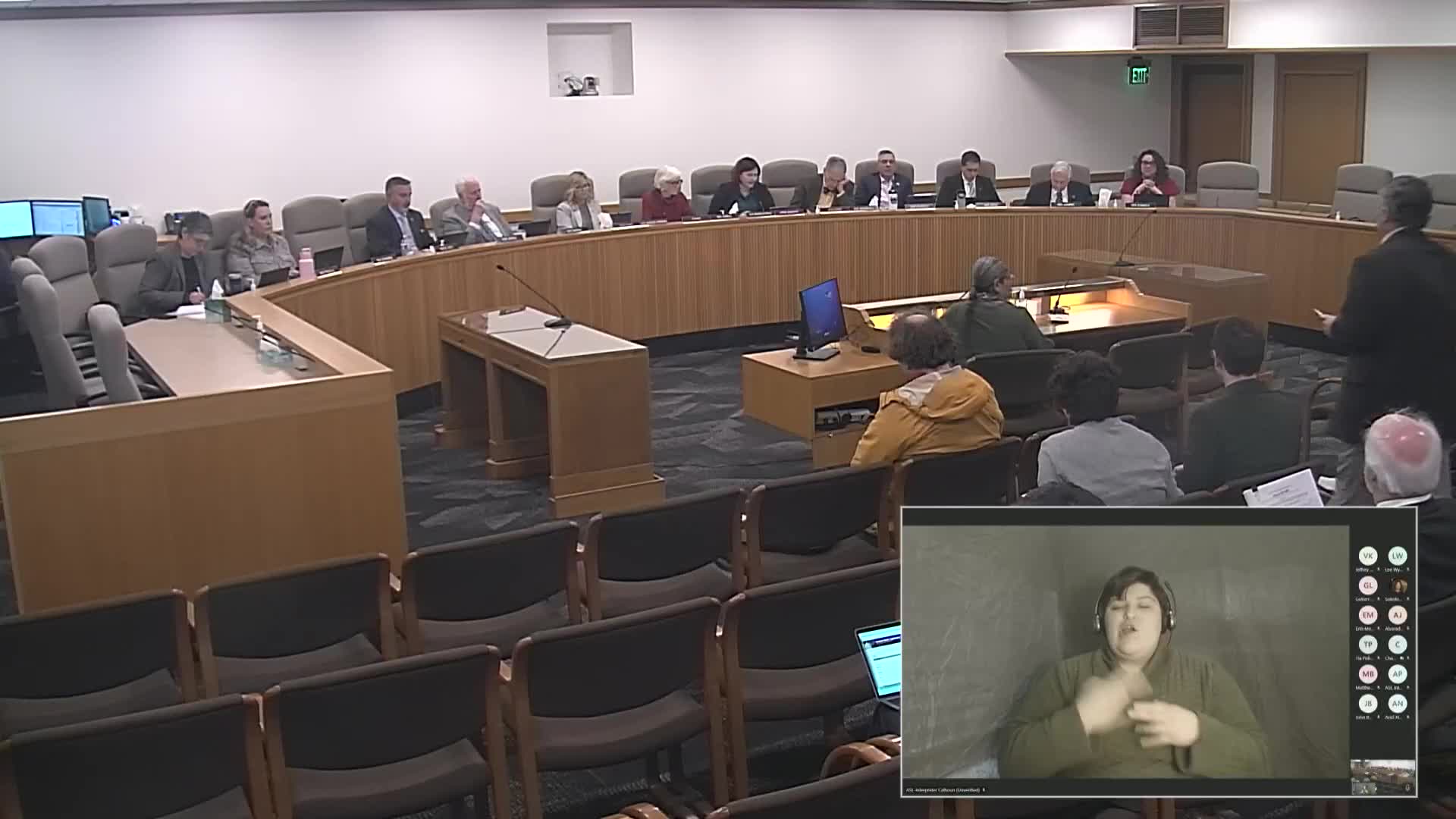 Bill would let tenants accept new housing and give 30‑day notice after landlord issues 90‑day termination