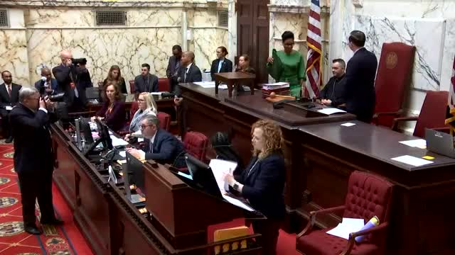 Senate advises and consents to most gubernatorial nominees; one nominee considered separately and later confirmed