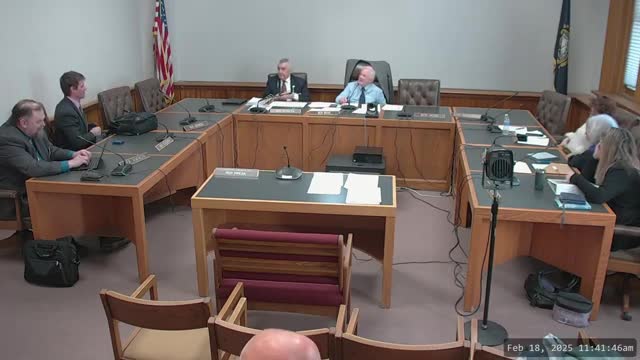 Local lawmakers debate food requirements for alcohol licensing in Claremont bars