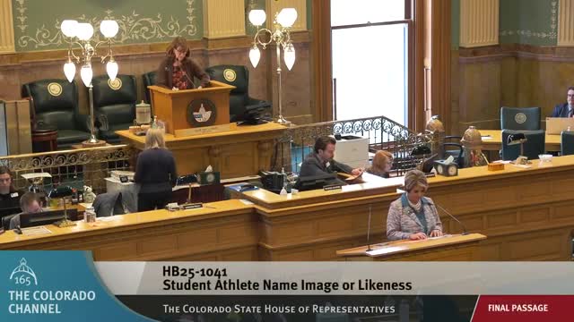 House approves bill letting colleges sign name, image and likeness contracts amid transparency concerns