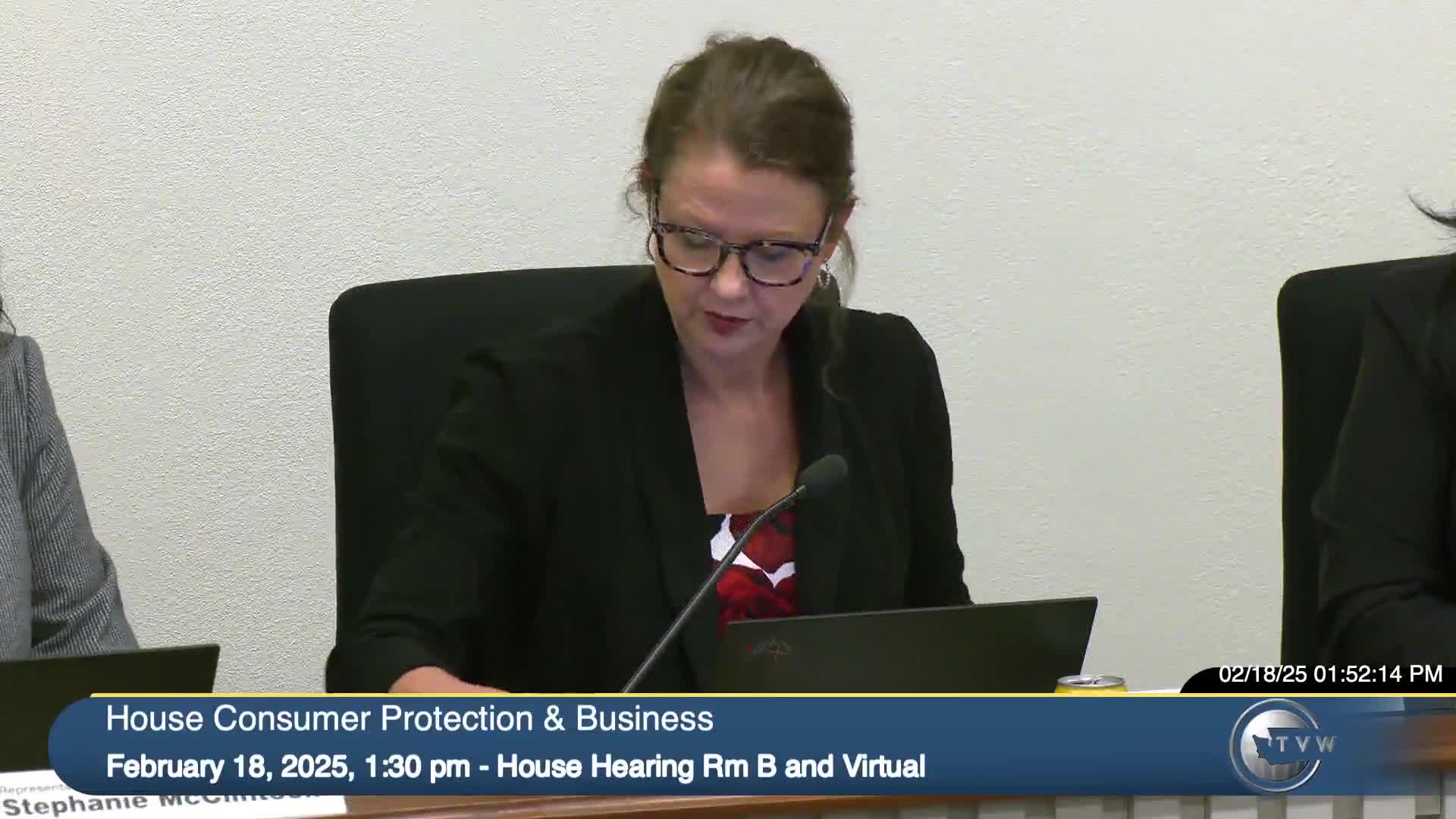 Committee hears bill to require banks to flag suspected elder financial exploitation and notify state agencies