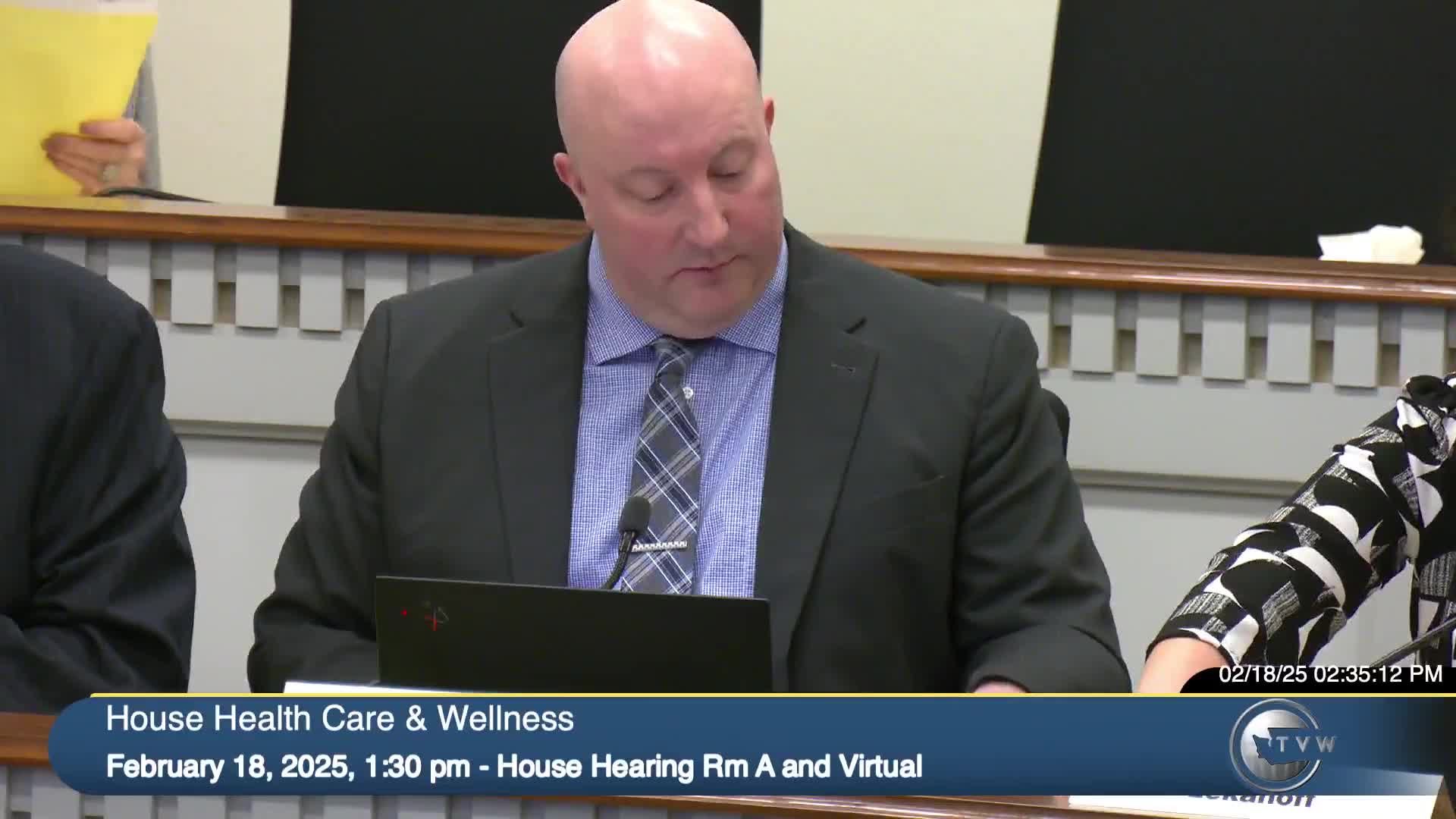 Committee advances House Bill 13 82 to modernize all-payer claims database after debate over proprietary data