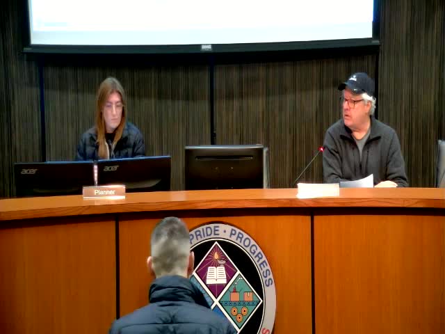 Jonesboro BZA grants variance allowing single-family house at 1328 West Huntington