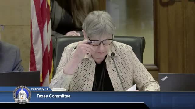 Committee forwards bill modifying short-line railroad tax credit to Transportation Committee