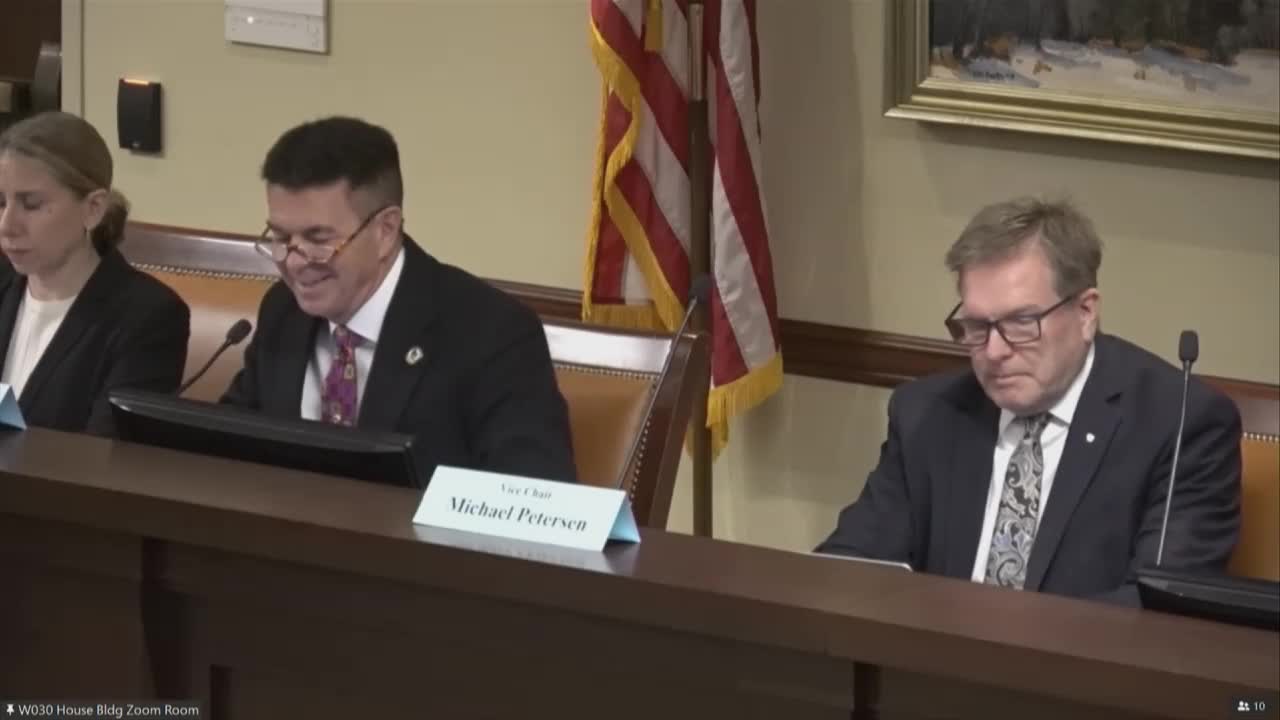 Committee advances bill letting voters refer certain school board decisions, exempts supermajority votes