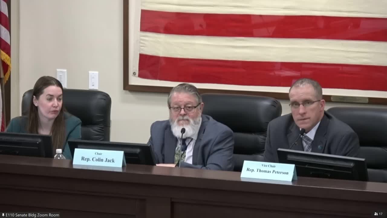 Committee advances bill to restore state-focused federalism tools, creates education and commission framework