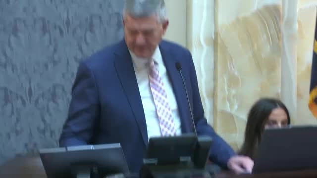 Senate advances bill narrowing juror disqualification for people with past felonies