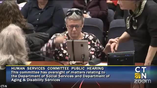 Deaf Blind Advocates Urge Connecticut for Enhanced Interpreting Services