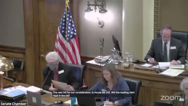 Senate Committee of the Whole recommends lighter rules for new trailer dealers