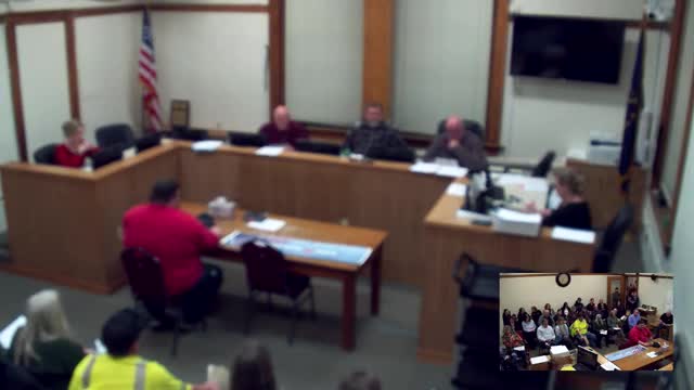 Commissioners adopt rezoning ordinance for Country Club Road parcel