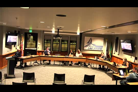 Planning director reports upcoming council review of revised Lakeview Flats development agreement