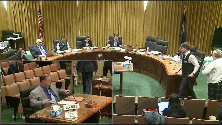 Technical fix proposed for judges' retirement funding path in LB420 (AM198)