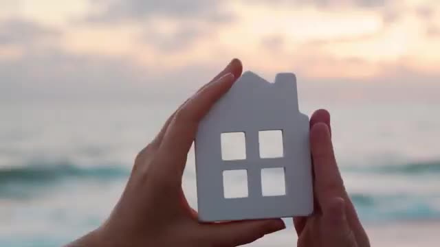 Resident praises Bernalillo County support for affordable housing and Atrisco Vista Boulevard expansion