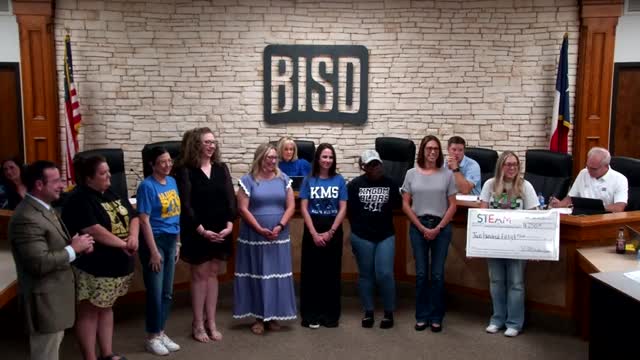 Burleson High School honors top PSAT achievers with national recognition