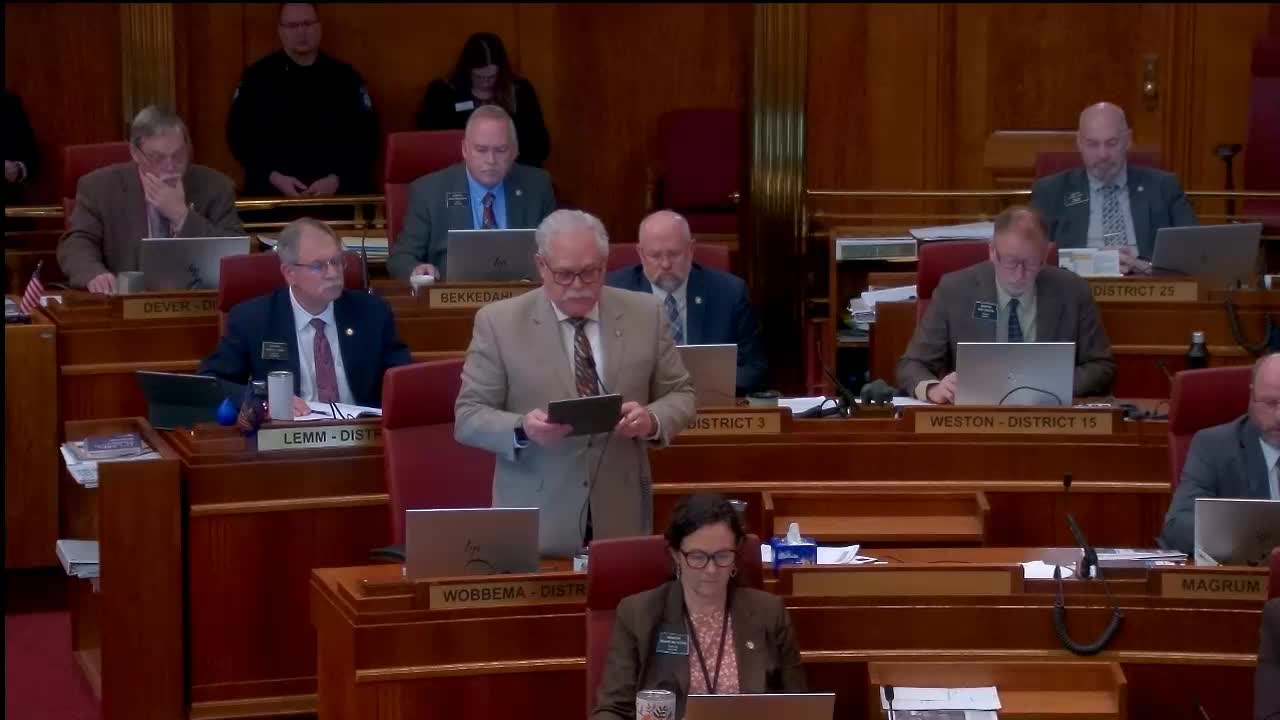 Senate passes Bill 23 95 for streamlined workforce access with strong support