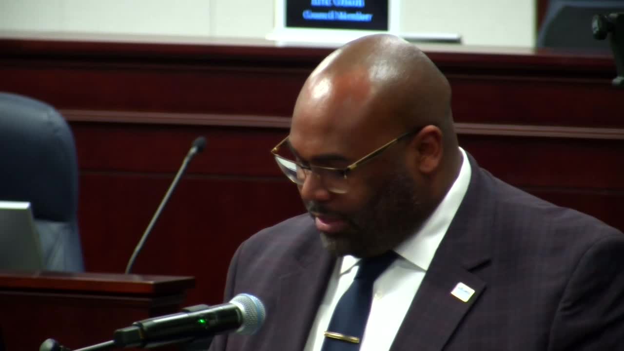 Christian Smalls pioneers Amazon labor movement and establishes Congress of Essential Workers