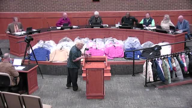 Henry County Board supports coat drive for children as temperatures drop