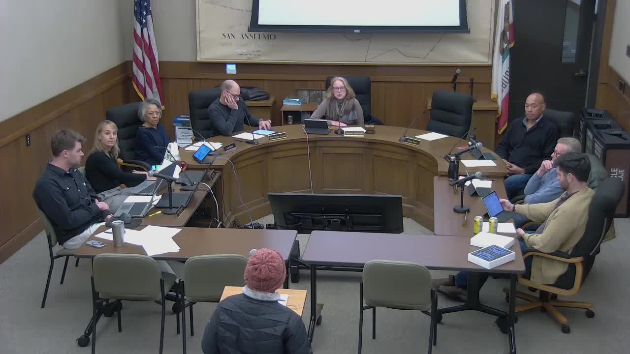 Planners consider remodel and right‑of‑way acquisition for 250 Redwood Road