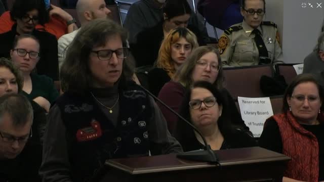 Warren County residents urge supervisors to keep hands off Samuels Public Library operations