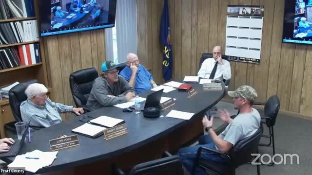 Local leaders discuss strategies to combat Pratt's population decline