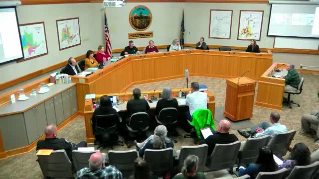 Roseburg Council approves zone change for new storage unit development
