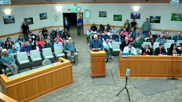 Community Leaders Defend Roseburg City Manager Nikki Against Termination Threat