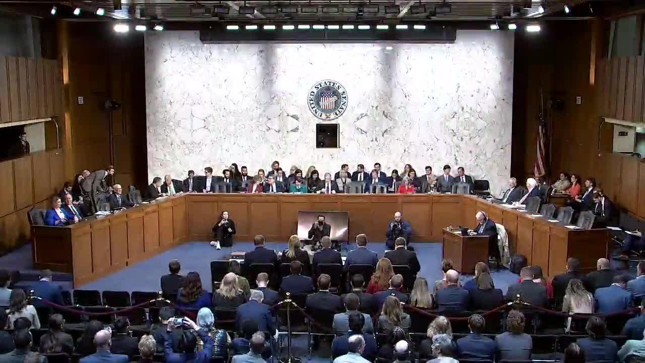 Senators, producers press USDA for faster avian-influenza response, vaccine options and trade safeguards