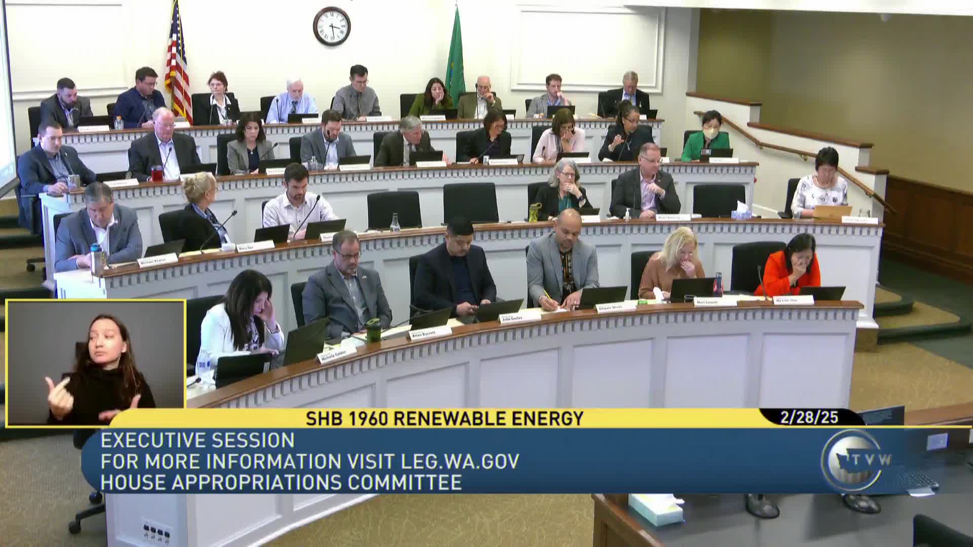 Washington lawmakers advance renewable energy tax policy for local funding stability