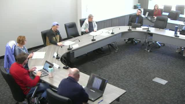 Denton staff outlines electric lawn-equipment rebate pilot; board favors largest rebate option and including corded models