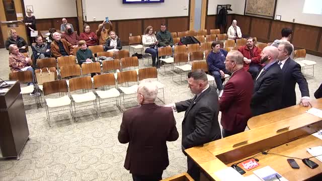 Select Board praises student mural project and community involvement