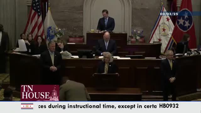 Legislature passes bill to restrict cell phone use during school instructional time
