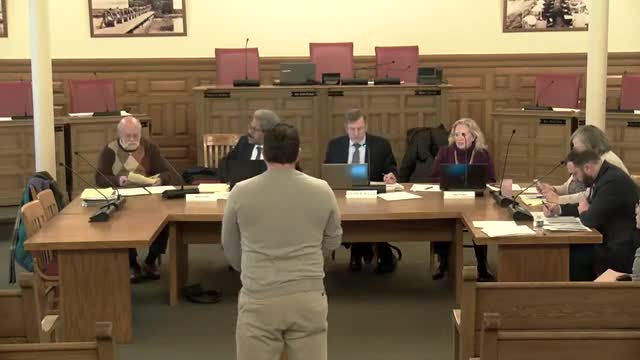 Strength Warehouse LLC owner advocates for new gym application approval