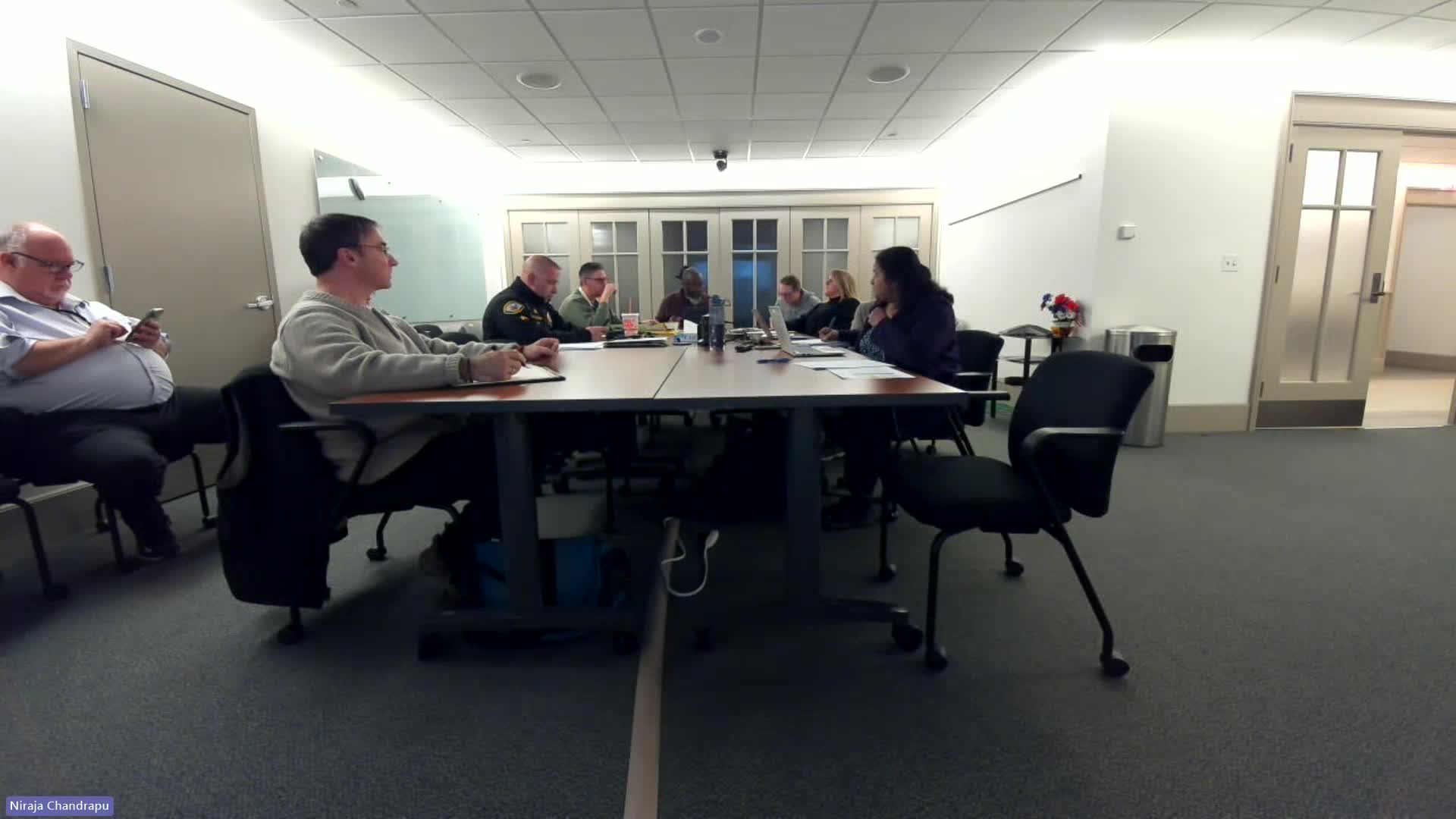 South King Street businesses ask commission to regulate contractor parking during construction