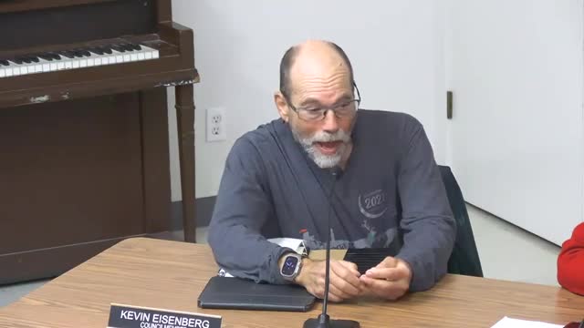 City Council adopts three-week meeting schedule despite dissent from members