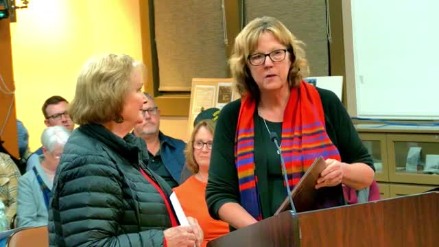 Loomis Town Council celebrates 40th anniversary and appoints new mayor David Ring