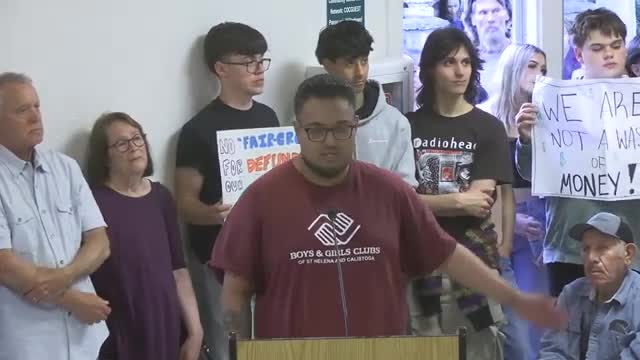 Community advocates support youth safety at city council meeting