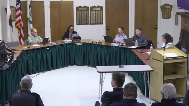 Calistoga Council debates fate of Lincoln Avenue parklets amid deterioration concerns