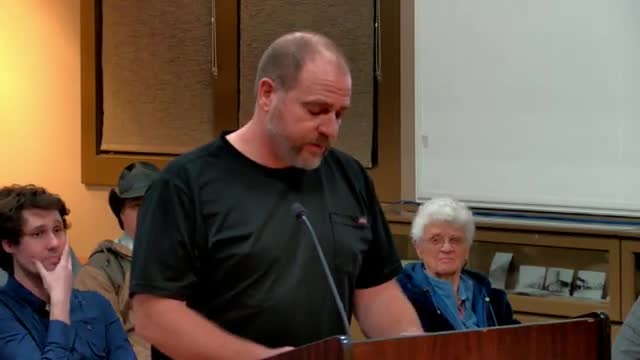 Local residents voice traffic and safety concerns at community meeting