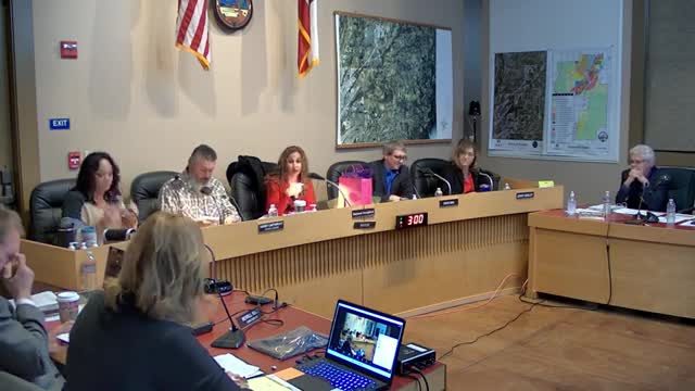 Loomis Council honors former Mayor Danny Cartwright with recognition plaque