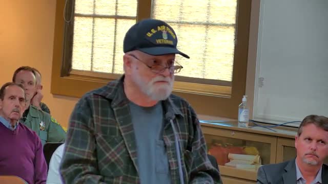 Resident urges council to limit growth in Loomis after multiple crashes